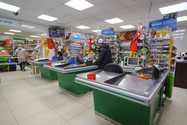 Interior de um ponto de checkout em supermercado — Fotografia de Stock