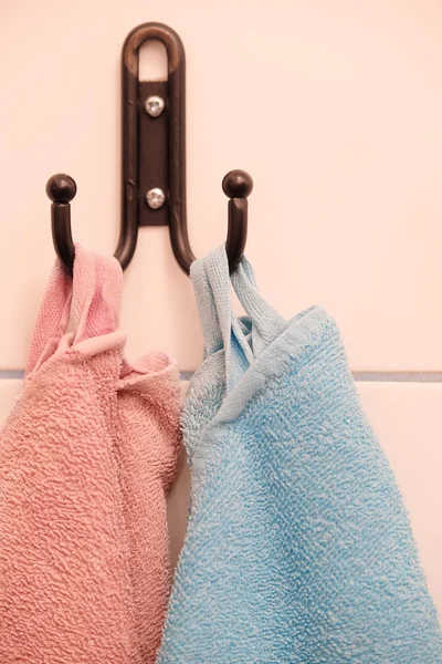 Ręczniki na hak — Zdjęcie stockowe