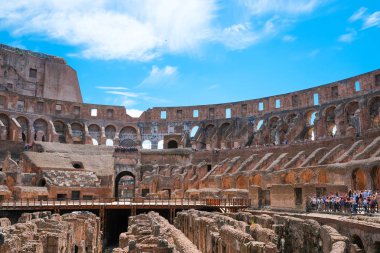 iç Colosseum, Antik Roma amfi tiyatro