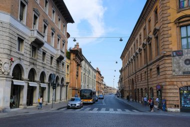  Bir Ferrara Merkezi trafik