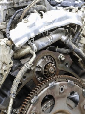 Bir araba motorunun parçası