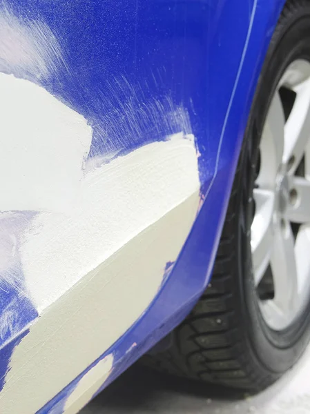 Araba araba kaportacı tamir altında