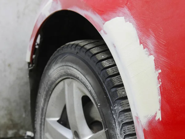 Araba araba kaportacı tamir altında