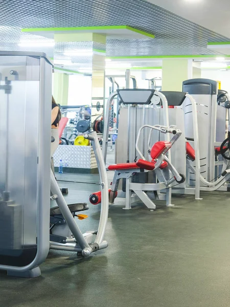 Interno di una sala fitness — Foto Stock