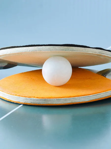 Ping pong racket — Stockfoto