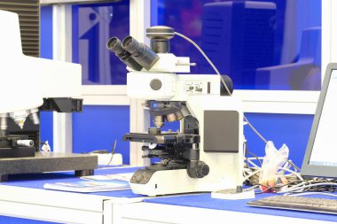 mikroskop görüntüsünü kapat