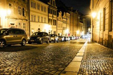 Prag, Çek Cumhuriyeti - 23 Kasım 2017: street bir Prag'merkezinde gece