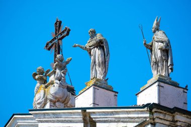 Mantua, İtalya - 27 Temmuz 2017: bir kilise bir merkezi Mantua zafer anıtları