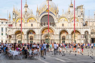 Venice, İtalya - 29 Haziran 2017: St Mark Meydanı Venedik