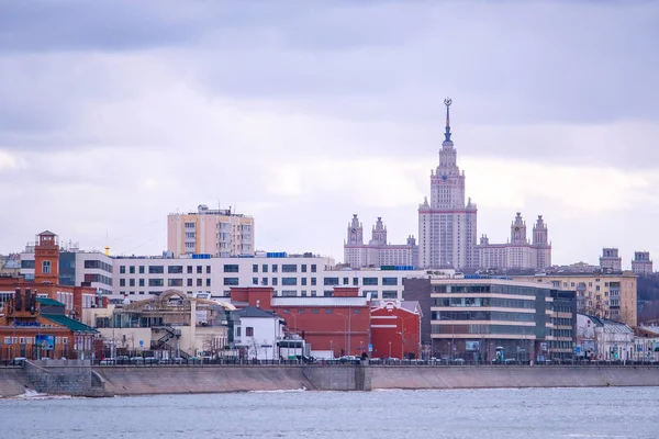 Moskova Rusya Nisan 2018 Dolgu Moskova Nehri — Stok fotoğraf