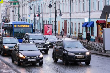 Moskova, Rusya - Nisan, 2, 2018: Mosocw trafik