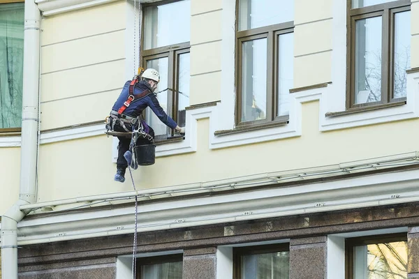 Petersburg Russia April 2018 Steeplejack Works Petersburg — Stock Photo, Image