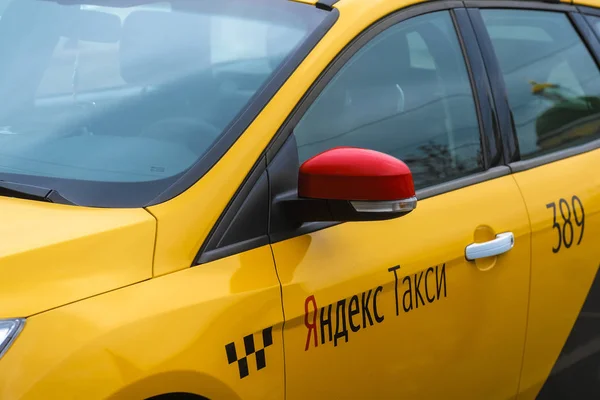 Moscú Rusia Mayo 2018 Imagen Yandex Taxi Moscú — Foto de Stock