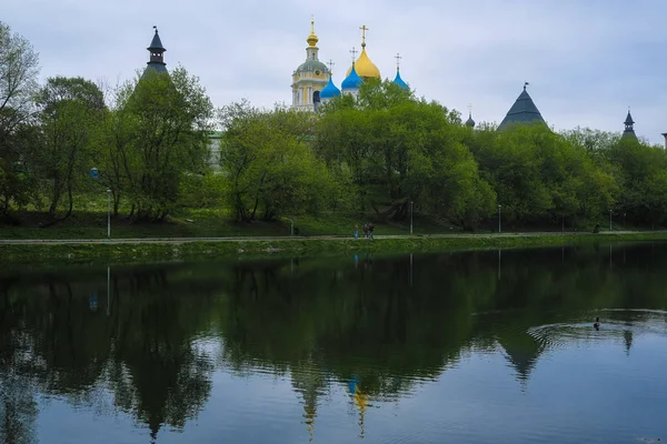 Moskwa Rosja Maja 2018 Krajobraz Wizerunkiem Klasztor Andronnikov Moskwie — Zdjęcie stockowe