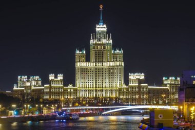 Moskova, Rusya - 28 Ekim 2019: Moskova 'da Kotelnicheskaya seti manzaralı şehir manzarası