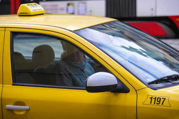 Prague Czech Republic November 2019 Close Image Taxi Street Prague — Stock Photo, Image