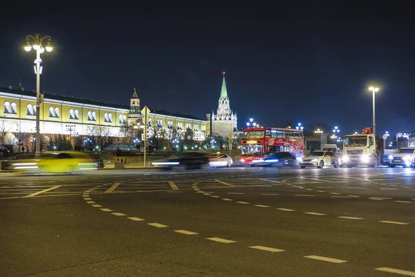 Moskou Rusland November 2019 Beeld Van Nachtverkeer Moskou — Stockfoto