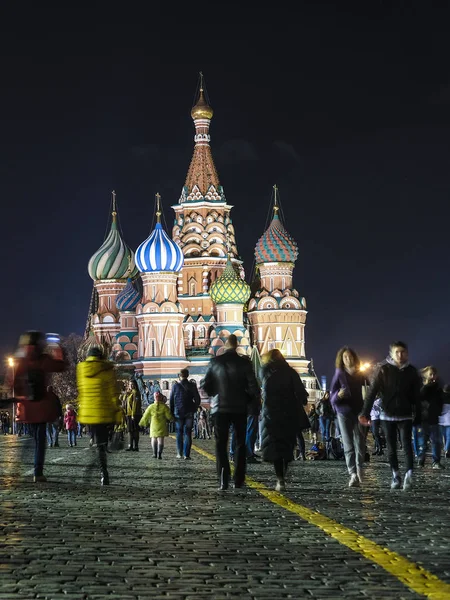 Mosca Russia Ottobre 2019 Immagine Turisti Che Camminano Lungo Piazza — Foto Stock
