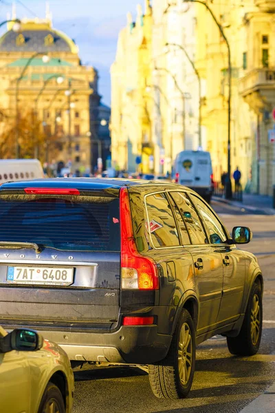 Prag Tschechische Republik November 2019 Bild Von Autos Die Auf — Stockfoto