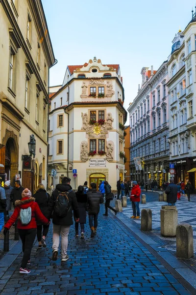 Prague République Tchèque Novembre 2019 Image Une Rue Dans Vieille — Photo