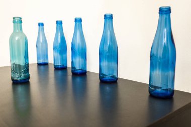 dekoratif şişelerin görüntüsü