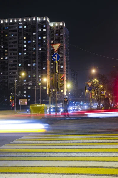 Moscow Russia November 2019 Image Pedestrian Crossing Moscow Night — Stock Photo, Image