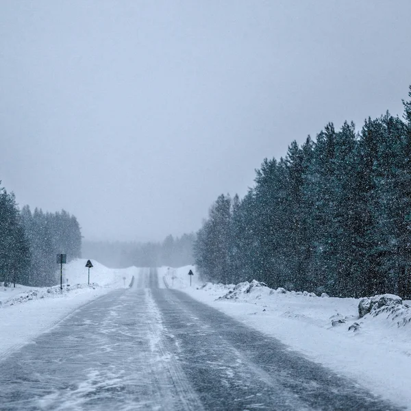 Paesaggio Con Immagine Della Strada Campagna Carelia Inverno — Foto Stock