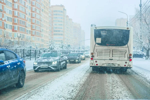 Московская Область Россия Января 2020 Года Изображение Автомобилей Шоссе Снегопад — стоковое фото