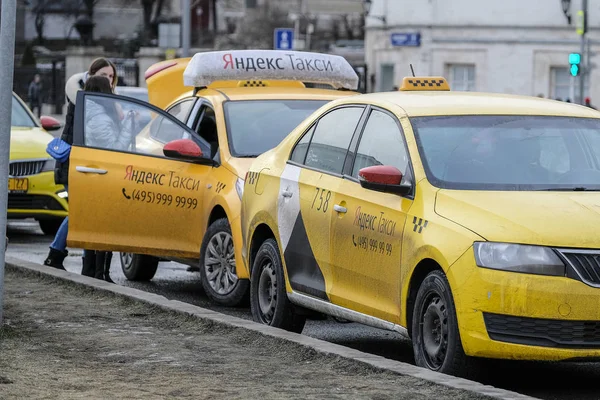 Moscow Russia January 2020 Image Taxi Moscow Street — 스톡 사진