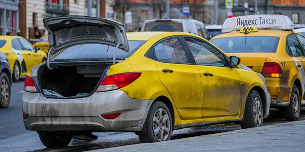 Moskva Rusko Leden 2020 Obraz Taxíku Moskevské Ulici — Stock fotografie