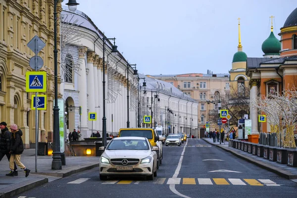 Moskova Rusya Ocak 2020 Moskova Caddesinde Bir Trafik Görüntüsü — Stok fotoğraf