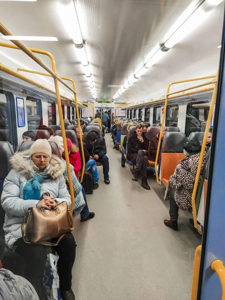 Mosca Russia Marzo 2020 Immagine Persone Una Macchina Della Metropolitana — Foto Stock