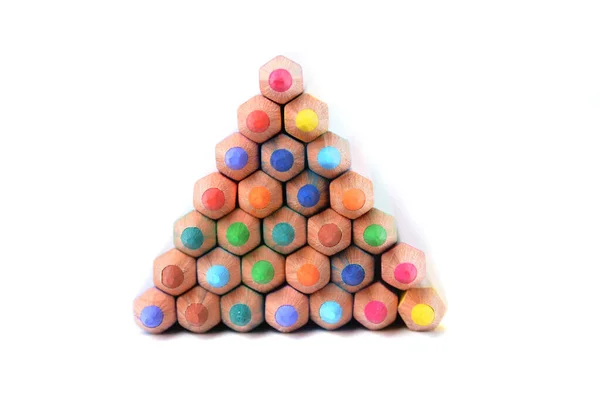 Pyramid Färg Pennor Isolerade Över Vitt — Stockfoto