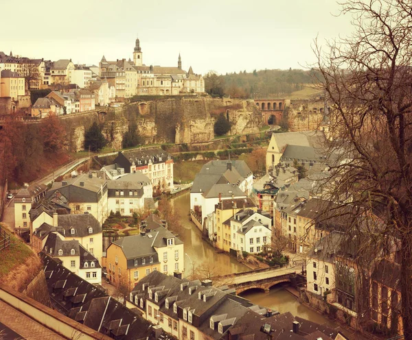 Staden Luxemburg. Utsikt över gamla stan. — Stockfoto