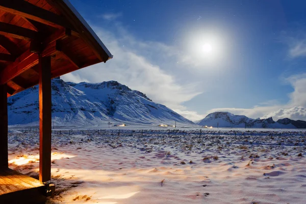 Mountains  at the moonlight in  winter. — Stock Photo, Image