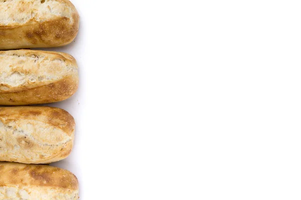 Французский хлеб катится в ряд с копировальным пространством . — стоковое фото