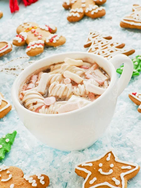 Cocoa with marshmallows — Stock Photo, Image