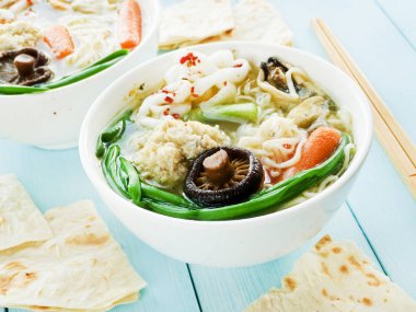 Ev yapımı Ramen kase