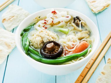 Ev yapımı Ramen kase