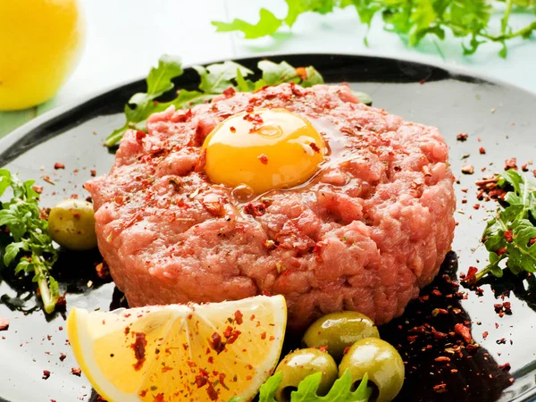 Beef tartar with spices — Stock Photo, Image