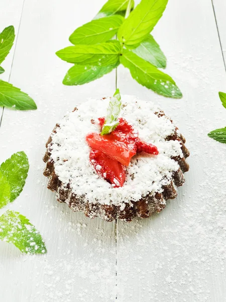 Pastel de fresa de chocolate —  Fotos de Stock