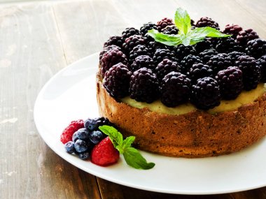 Taze pişmiş peynirli kek