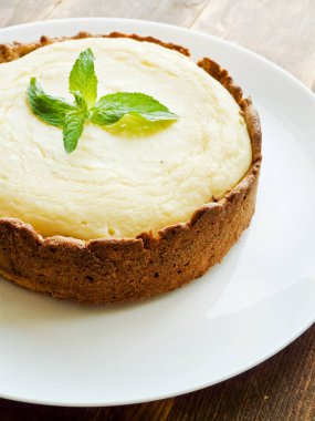 Taze pişmiş peynirli kek