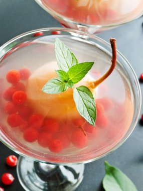 Tatlı armut kompostosu