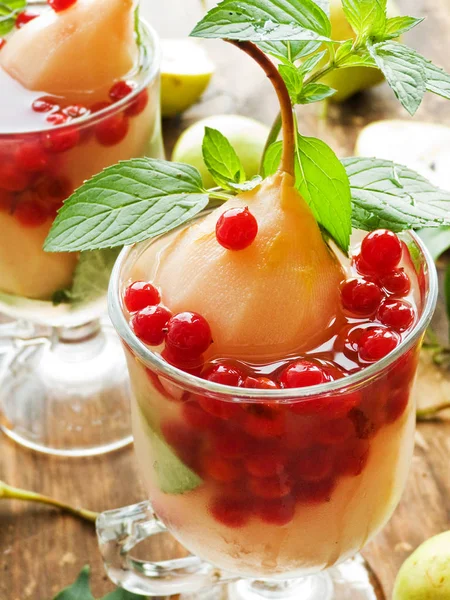 Tatlı armut kompostosu