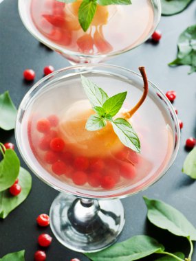 Tatlı armut kompostosu