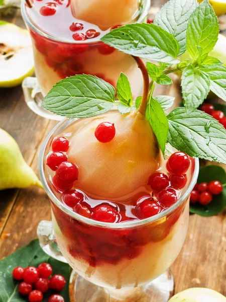 Tatlı armut kompostosu