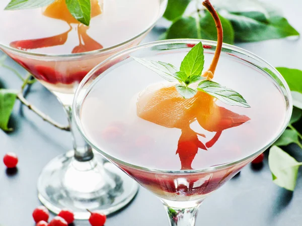 Tatlı armut kompostosu