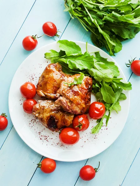 Frango com legumes — Fotografia de Stock