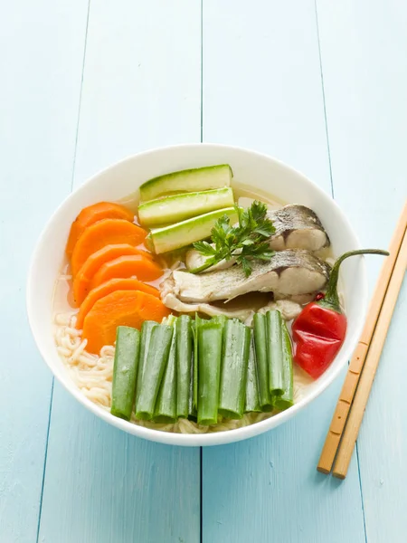 Tigela com ramen — Fotografia de Stock